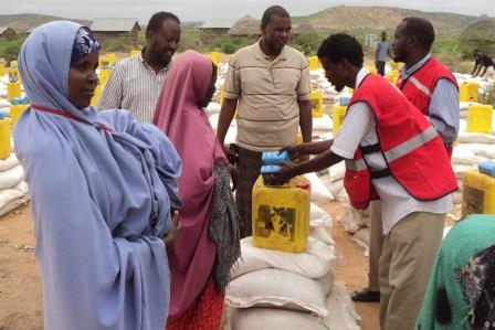 Red Cross Delivers Materials to 60,000 In Somalia