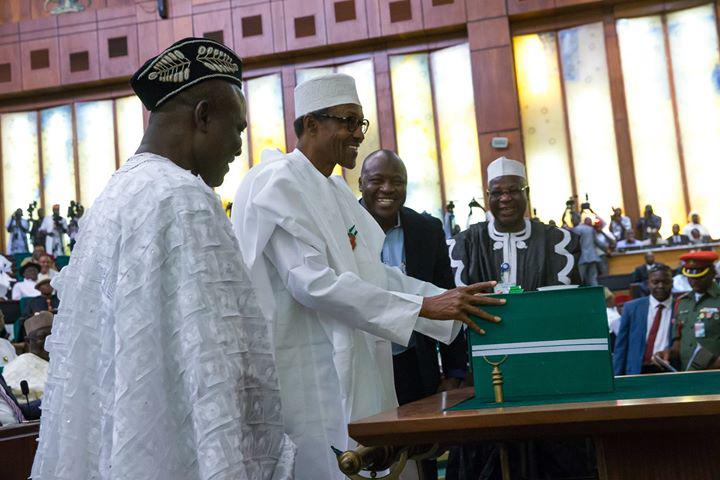 Buhari Presents N7.3t 2017 Budget To NASS