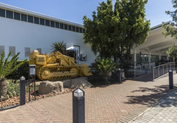 Caterpillar Plans New Parts Distribution Facility in South Africa
