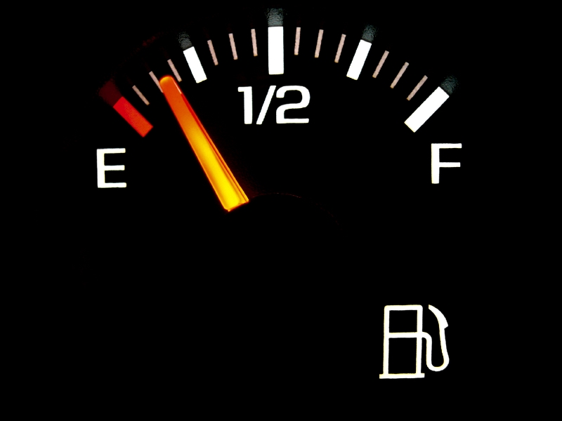 Dangers of Driving with Low Fuel Light on Business Post Nigeria