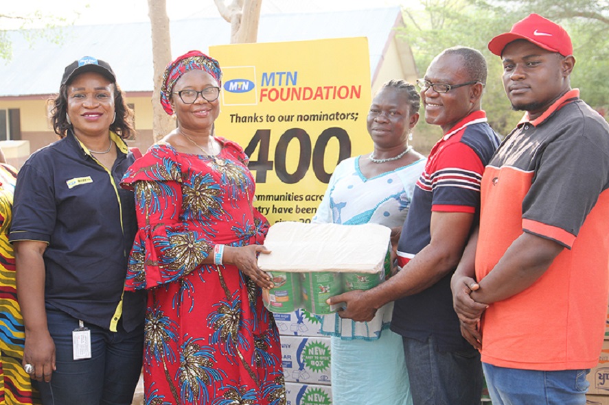 PHOTO NEWS: MTN Foundation Gives Gift Items to Abuja Orphanage
