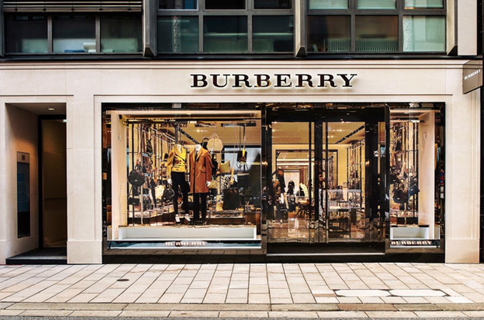 Burberry factory hotsell outlet 2018