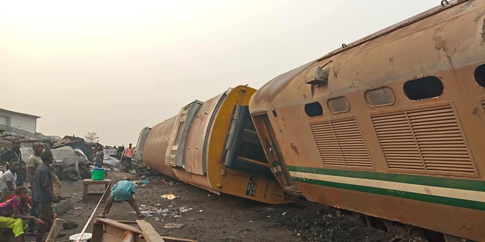 Train derails at Asade Mangoro Lagos