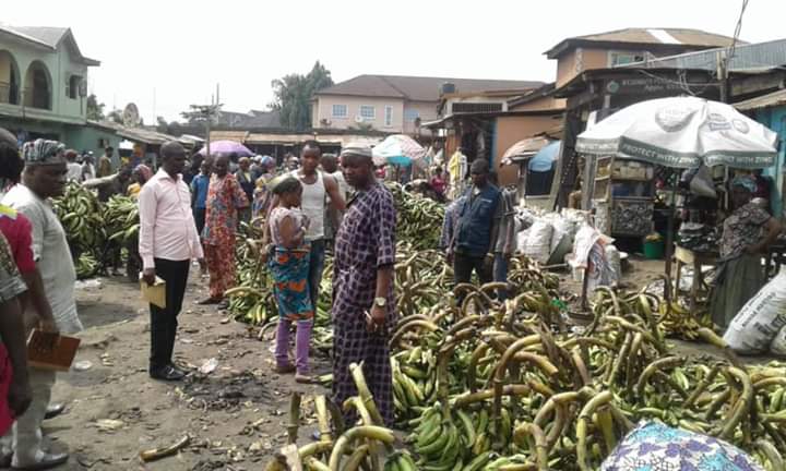 Lagos Tasks Fruit Sellers on Food Safety Standards