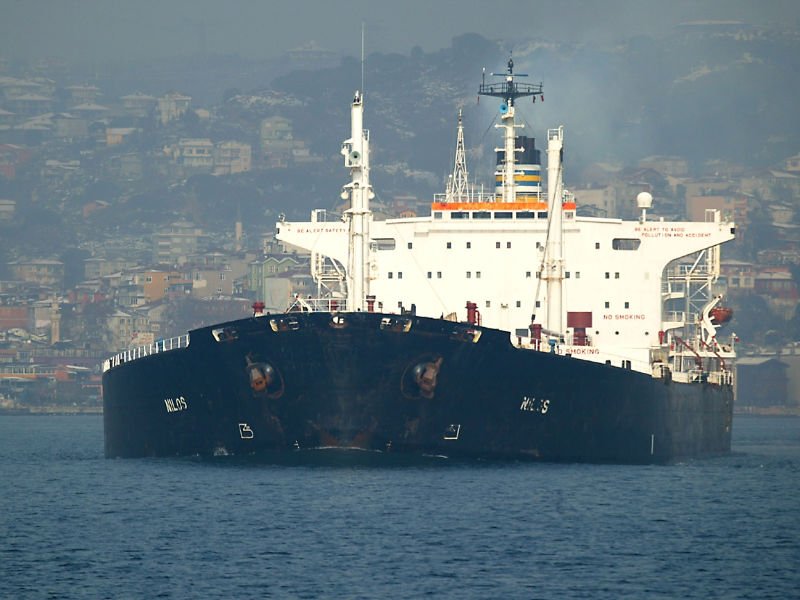 crude oil cargo