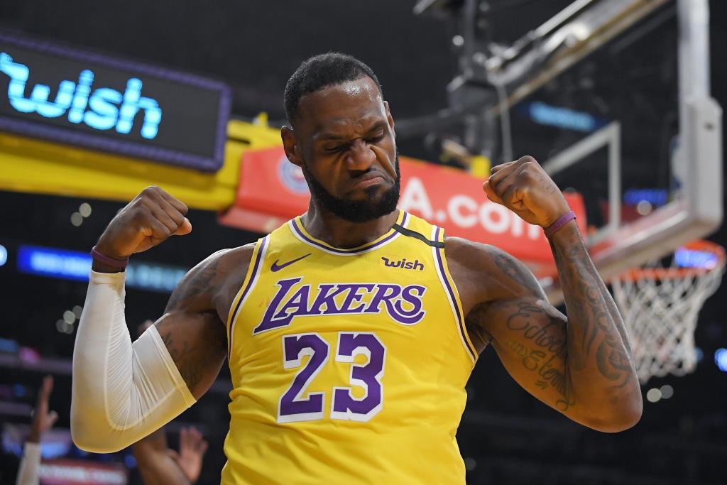 Lakers News: LeBron James Leads NBA In Jersey Sales For 2021-22 Season