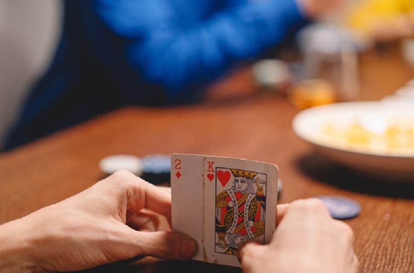 Casino Table Games vs Poker