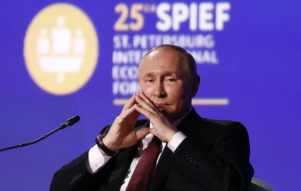 Vladimir Putin unipolar world order
