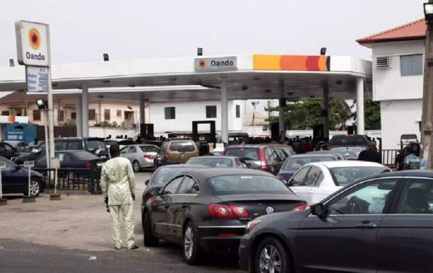 queues at Lagos Fuel Stations
