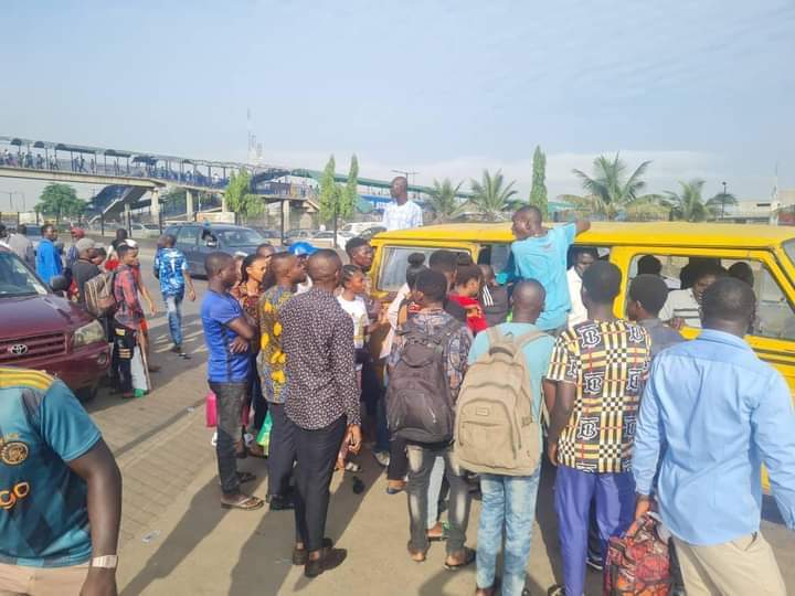 Lagos Warns Commercial Drivers Against Raising Fares