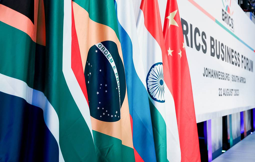 BRICS De-dollarization