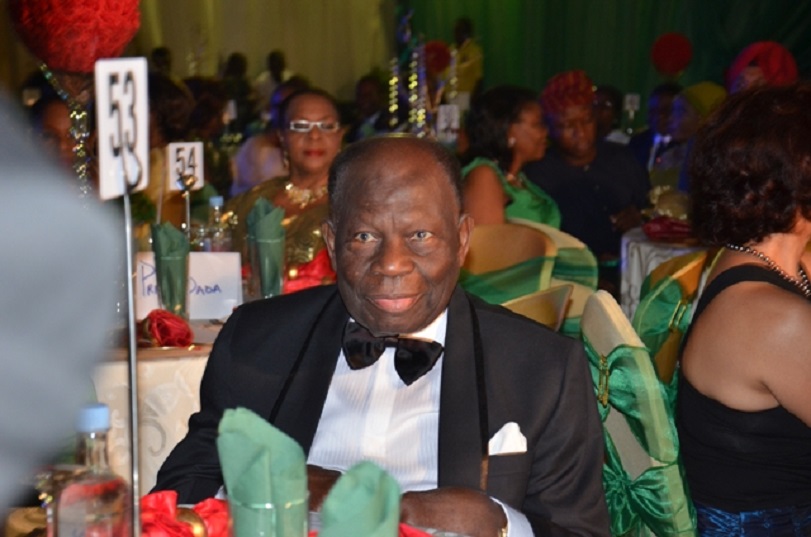 Akintola Williams dies