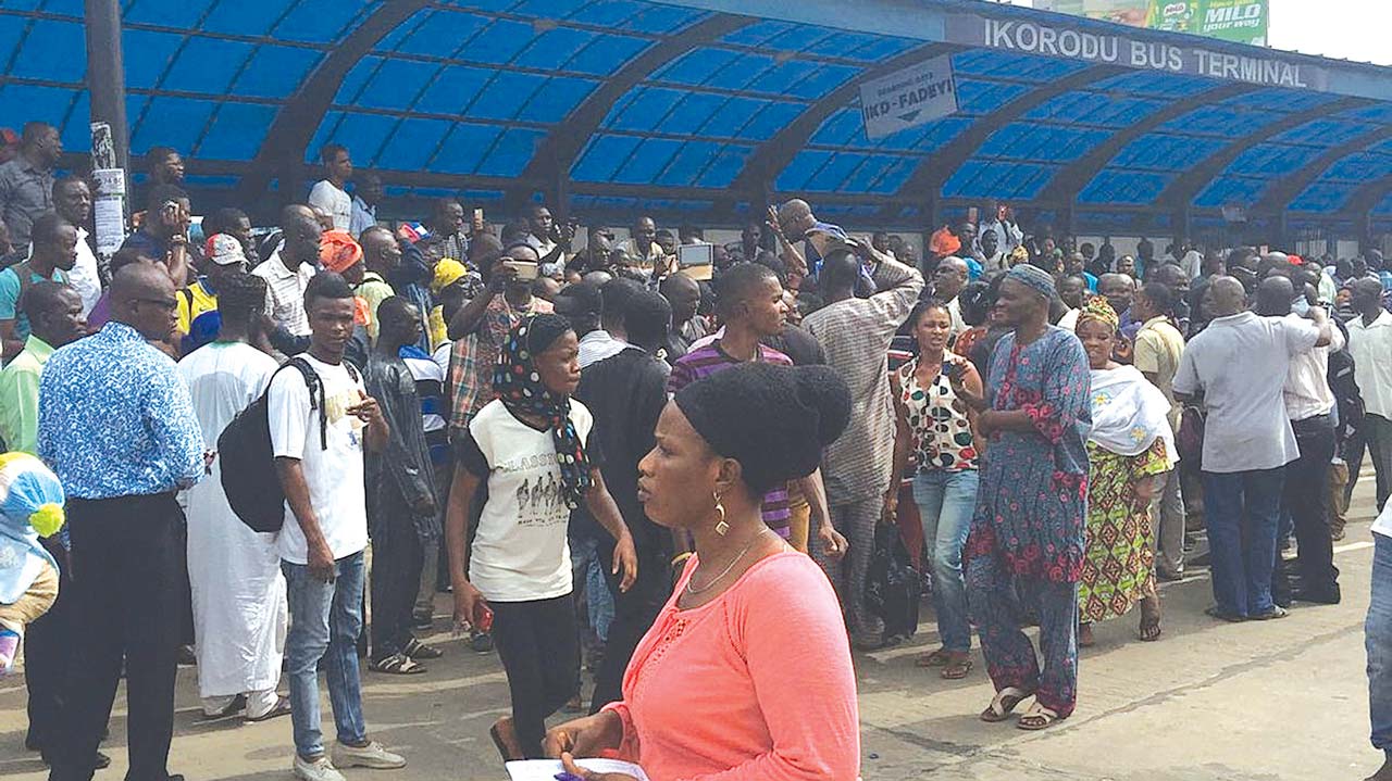 stranded passengers at Lagos bus stops