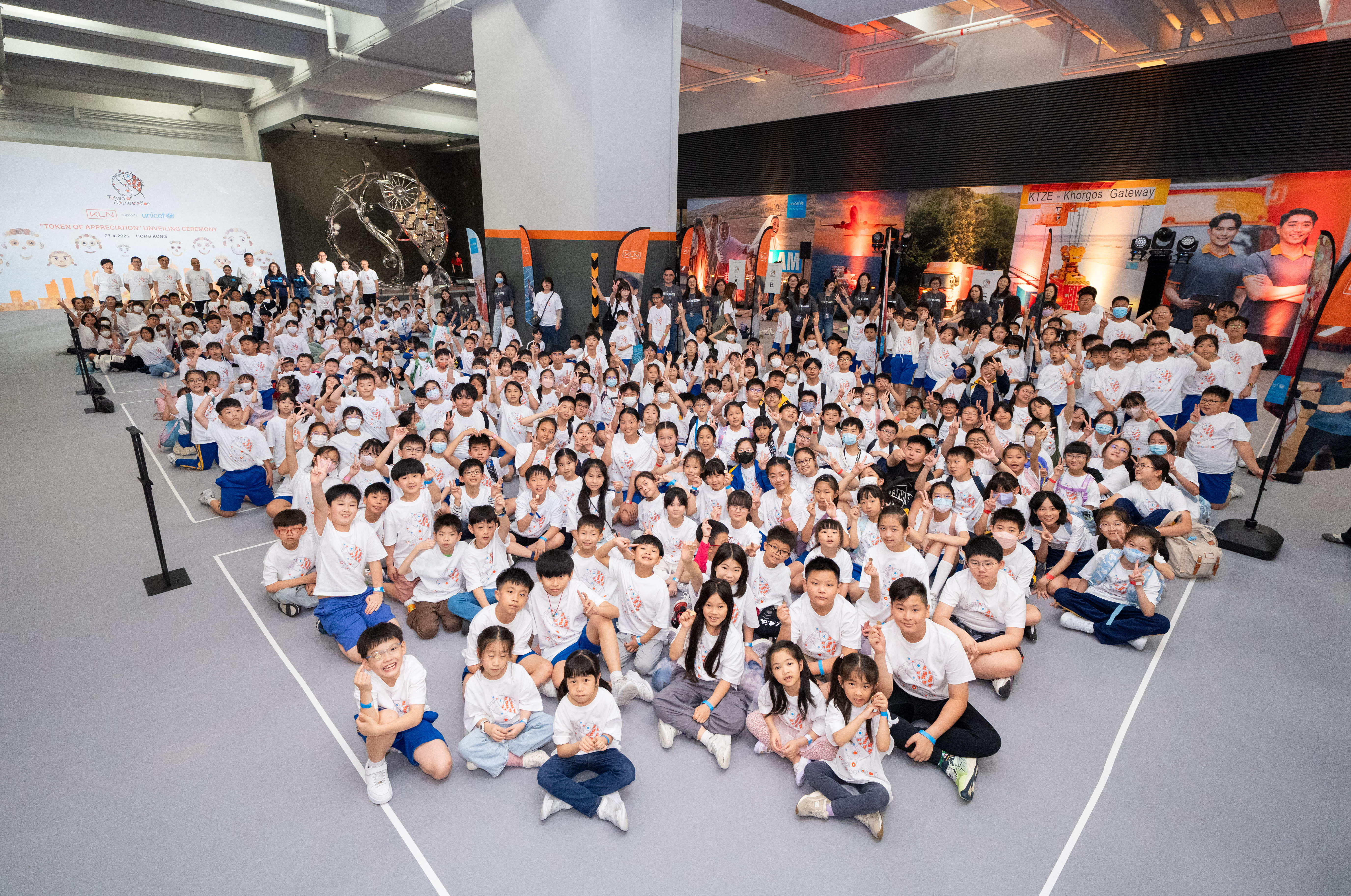 New Look, New Record: KLN Rebrands Supporting UNICEF HK with 286-Child Coin Toss for The GUINNESS WORLD RECORDS™ Attempt_
