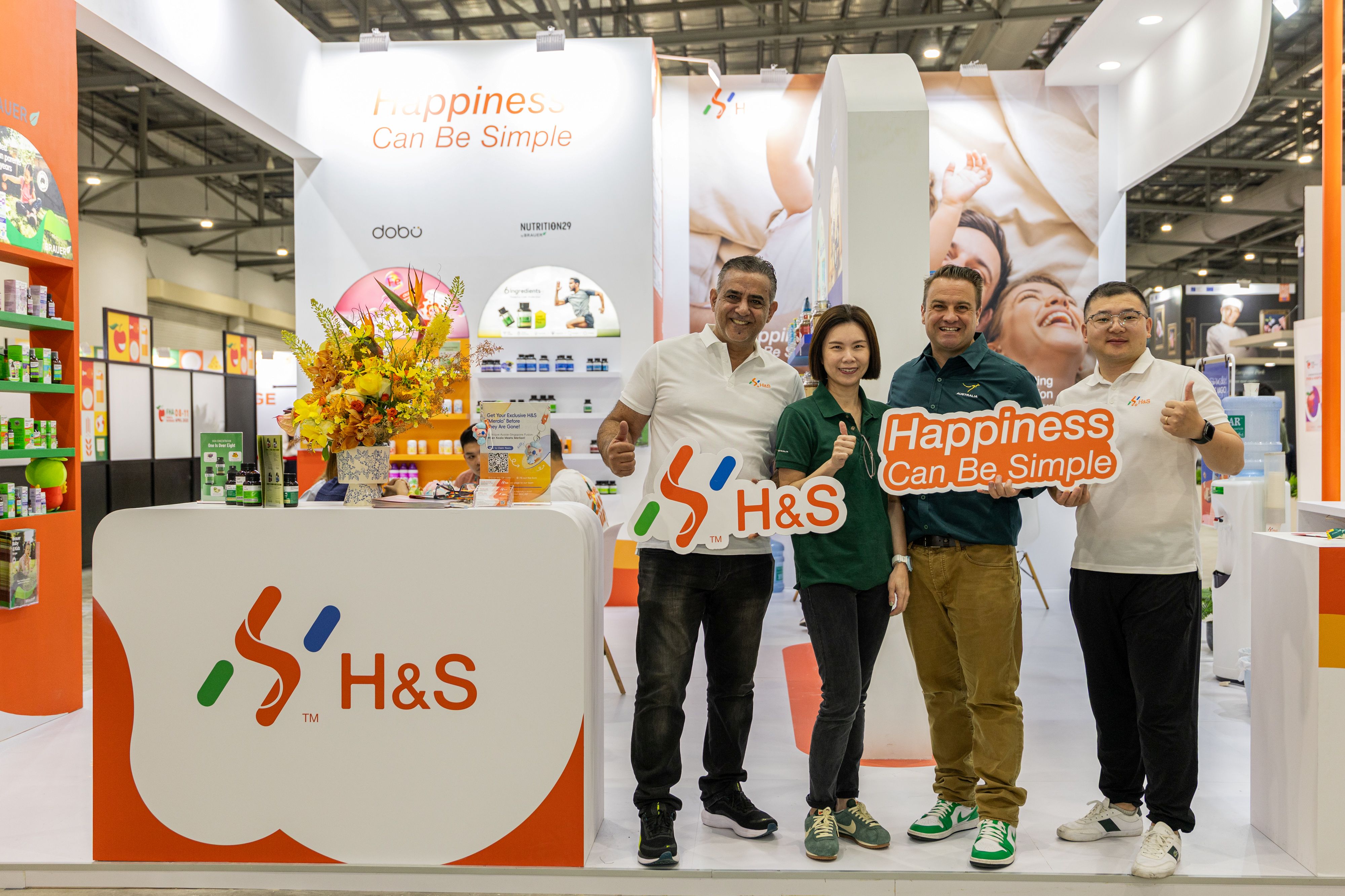 From left to right: Mr. Louie Coorey, General Manager of the Asia Pacific Region at H&S; Ms. Irene Tay, Business Development Director of Austrade Singapore; Mr. Christopher Morley, Australian Trade and Investment Commissioner; Mr. Jason Zhang, Export Business Development Manager at H&S.