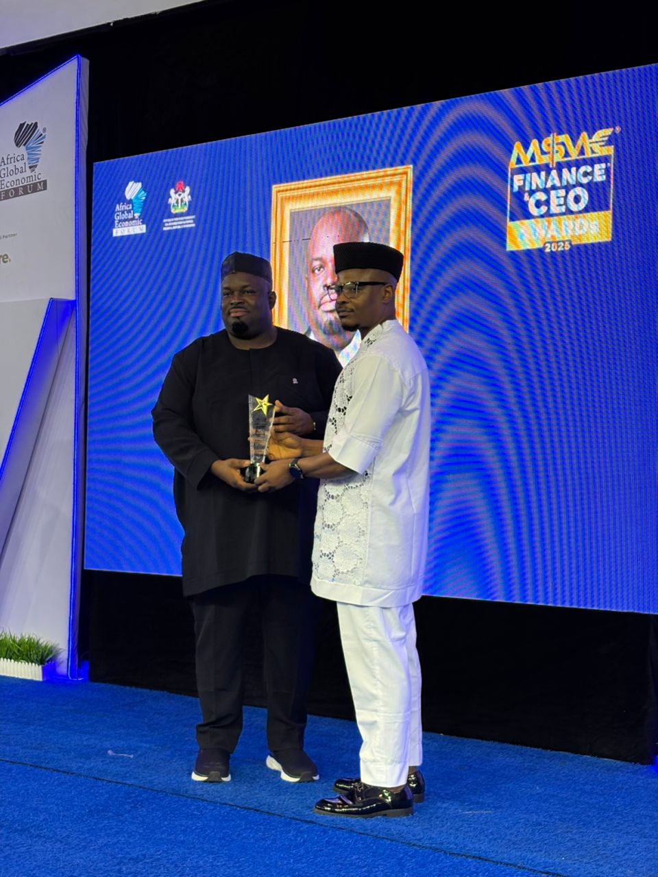 Dr Stanleyac Jacob receiving Digital Finance CEO of the year