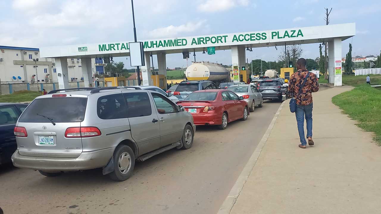 airport toll gate