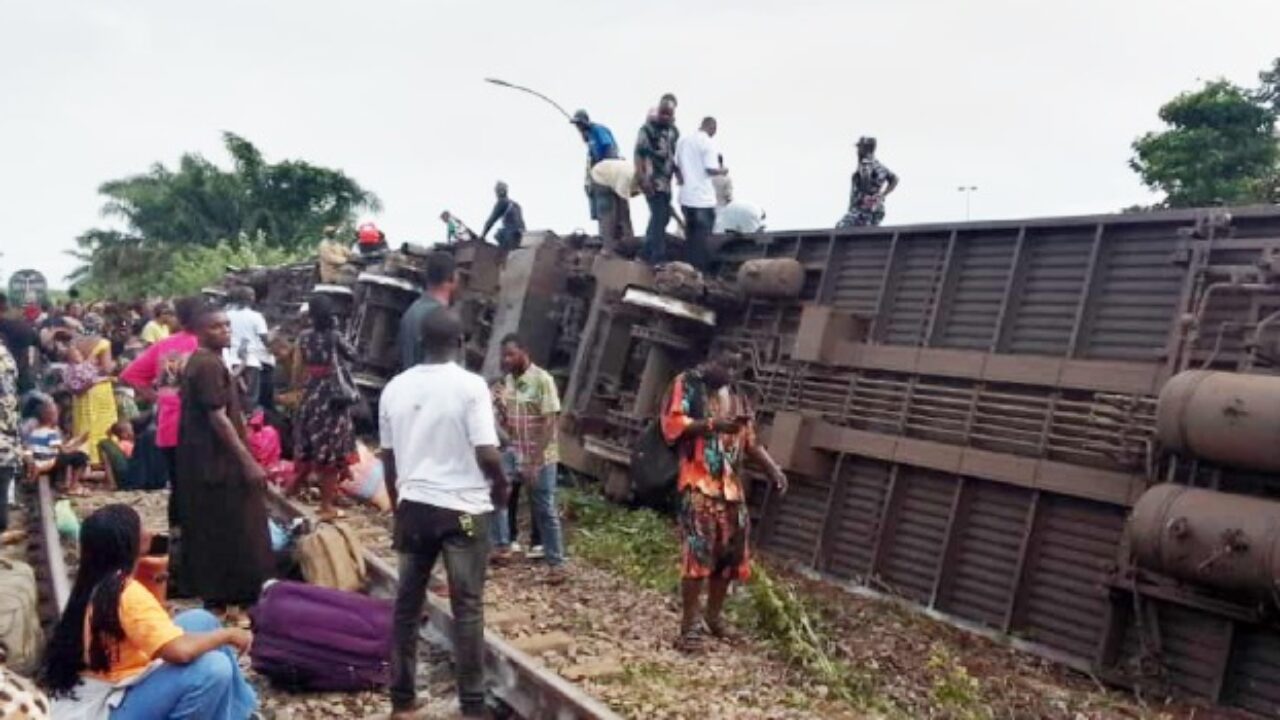 Warri-Itakpe train