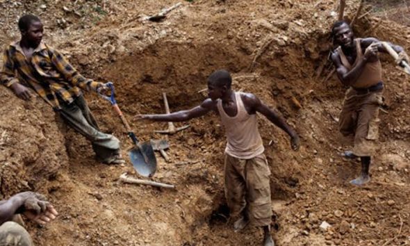 Mining Minors' Deaths